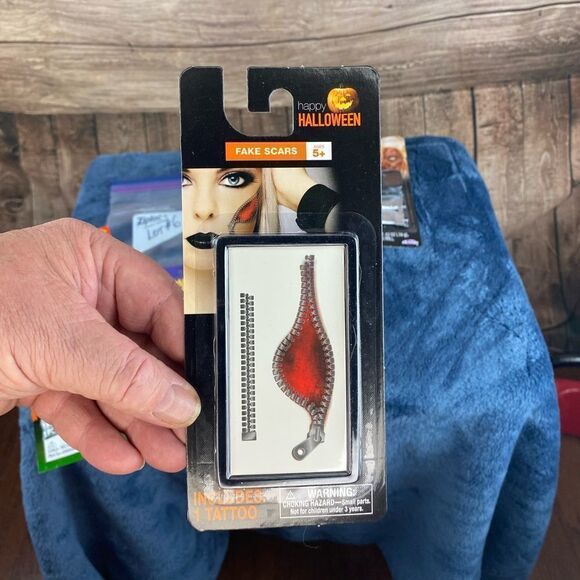 Halloween special lot #6 with various Halloween supplies - Picture 4 of 6